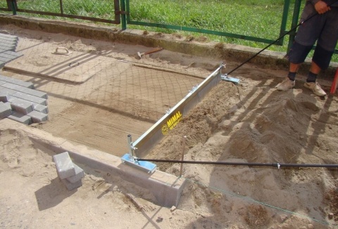 Listwa zgarniająca regulowana MIMAL LZ3 150/260cm