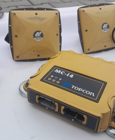 System sterowania 3D Topcon X53i 2xGPS na koparkę (używany)